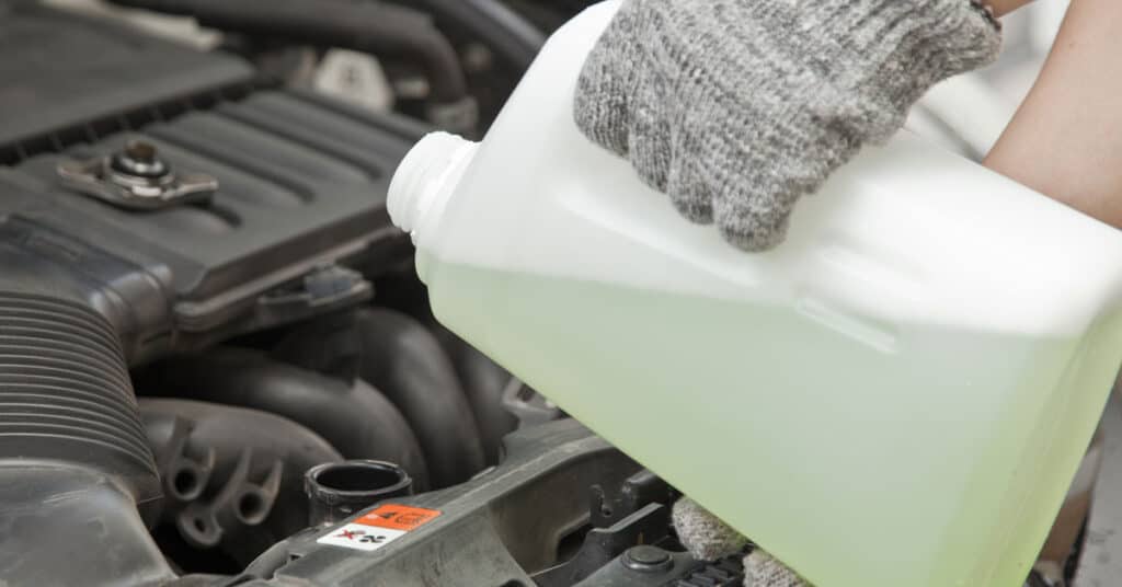 Does Coolant Affect Air Conditioning? Fixing Engines