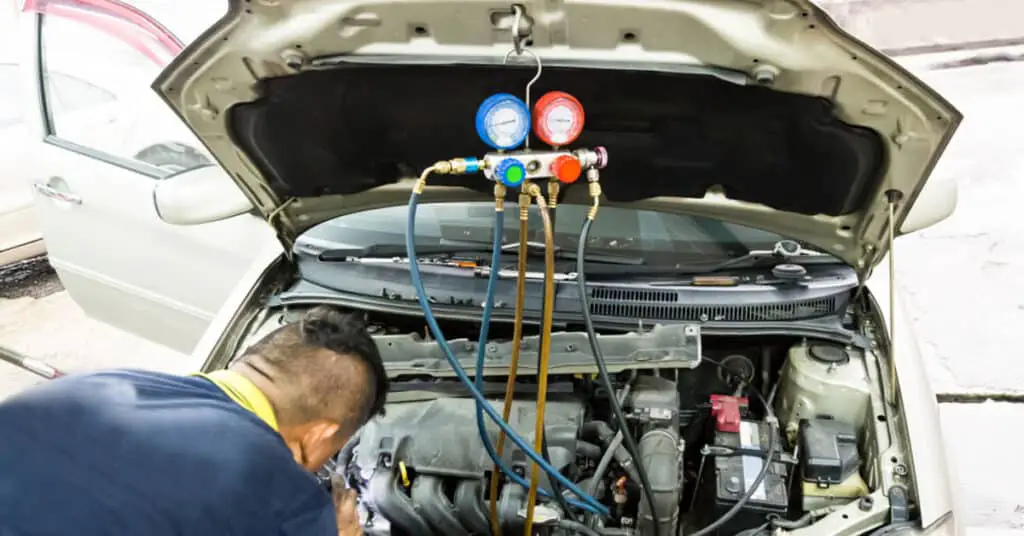 How to Check if Car AC Is Low on Freon? Fixing Engines