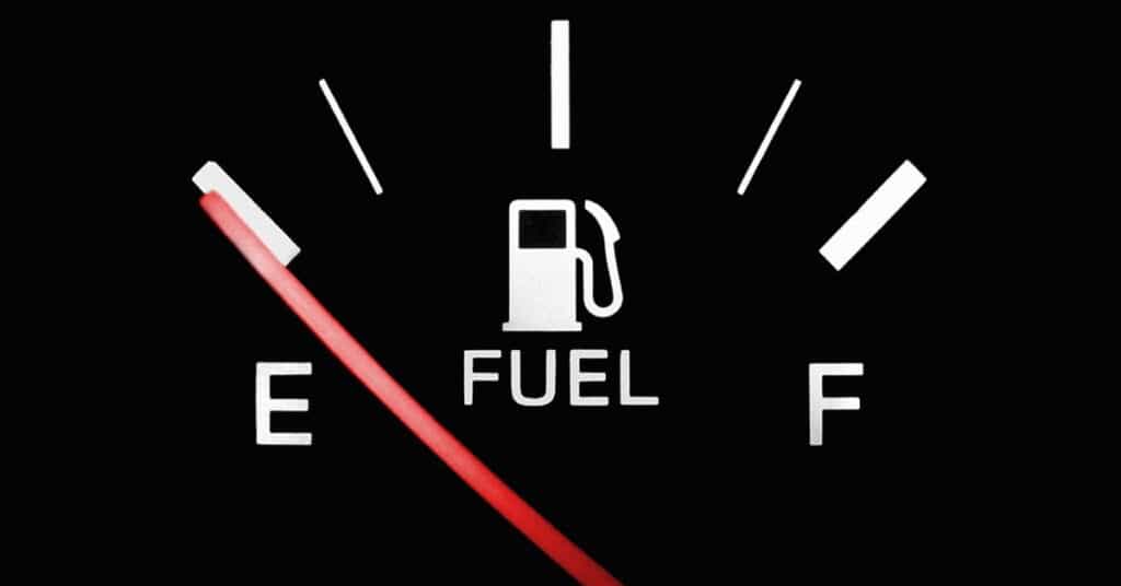 why-does-my-gas-tank-make-hissing-noise-when-i-open-it-fixing-engines