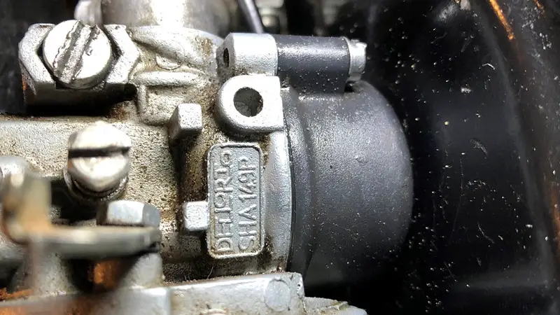 Throttle Body Vs Carburettor: What’s the Difference? 